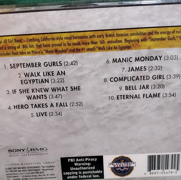 ⭐ BOGO ⭐ Bangles CD ( SUPER HITS ) - Picture 3 of 4